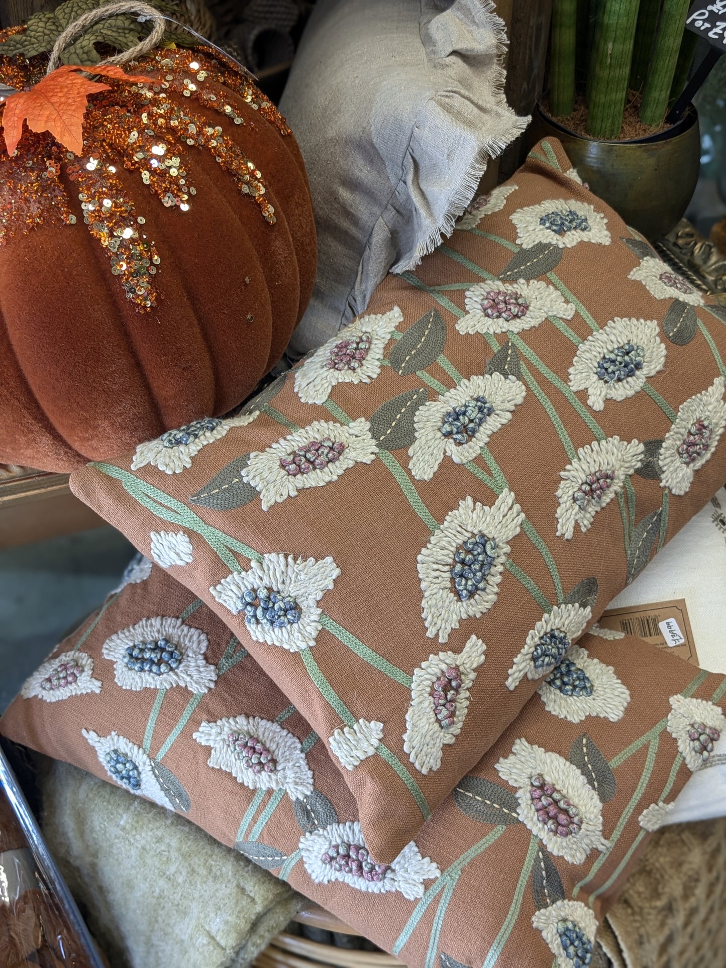 Lotus Cushion