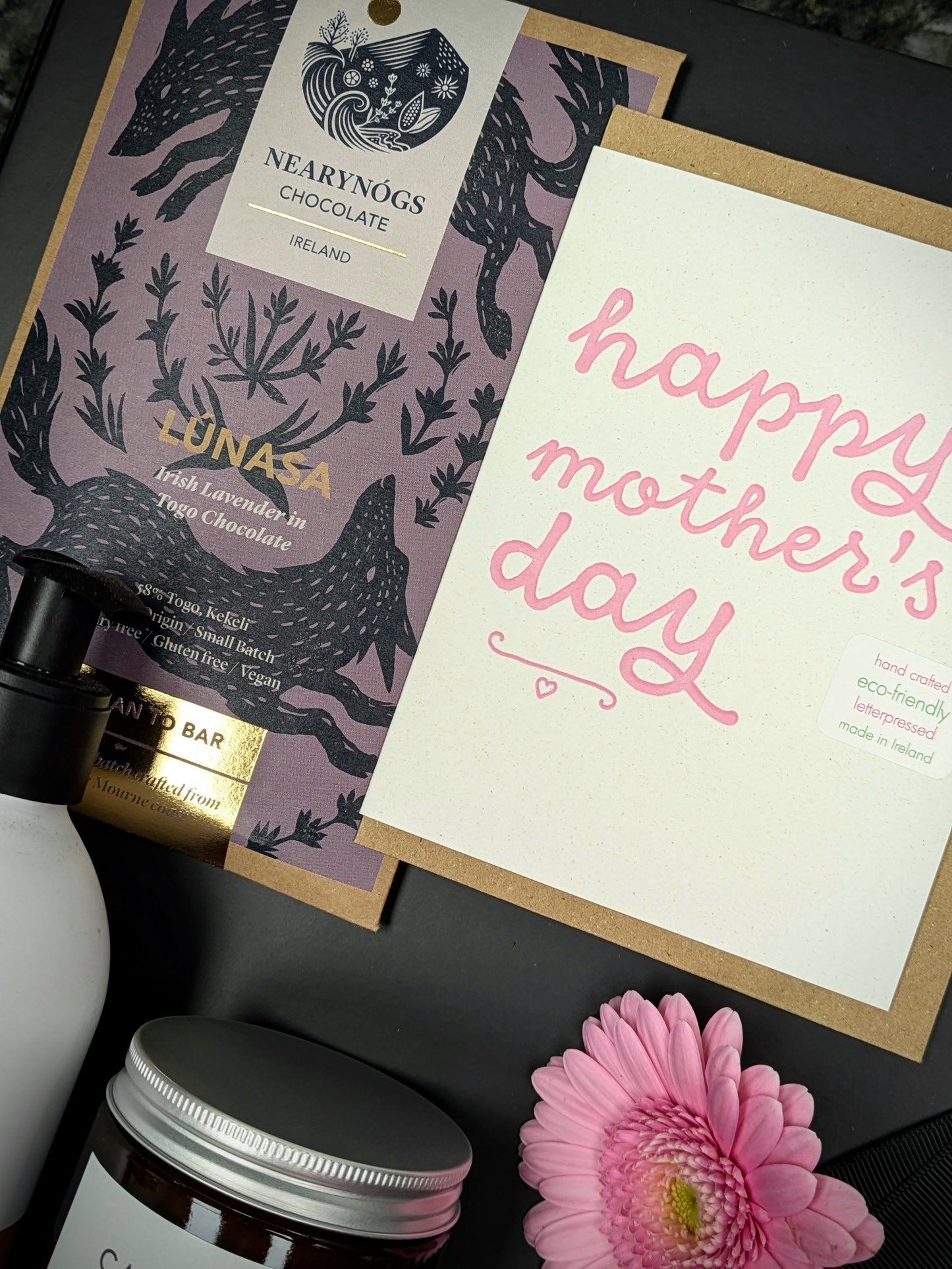 Small Luxury Mother's Day Gift Box
