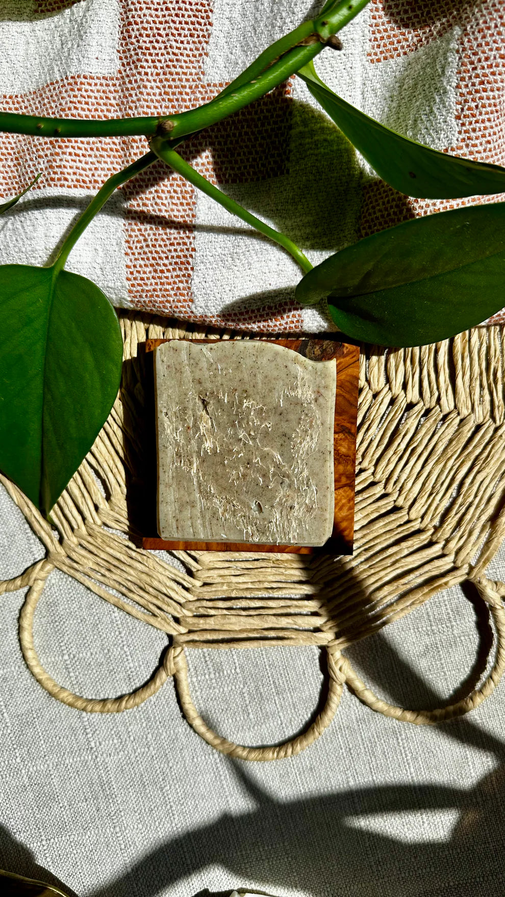 LUFFA Rosemary & Mint | Natural Exfoliant Body Soap Bar